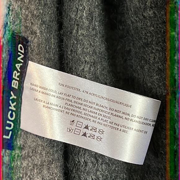 Lucky Brand 70 x 30 Soft Scarf - Picture 5 of 5